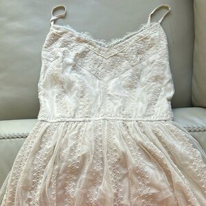 Abercrombie lace dress